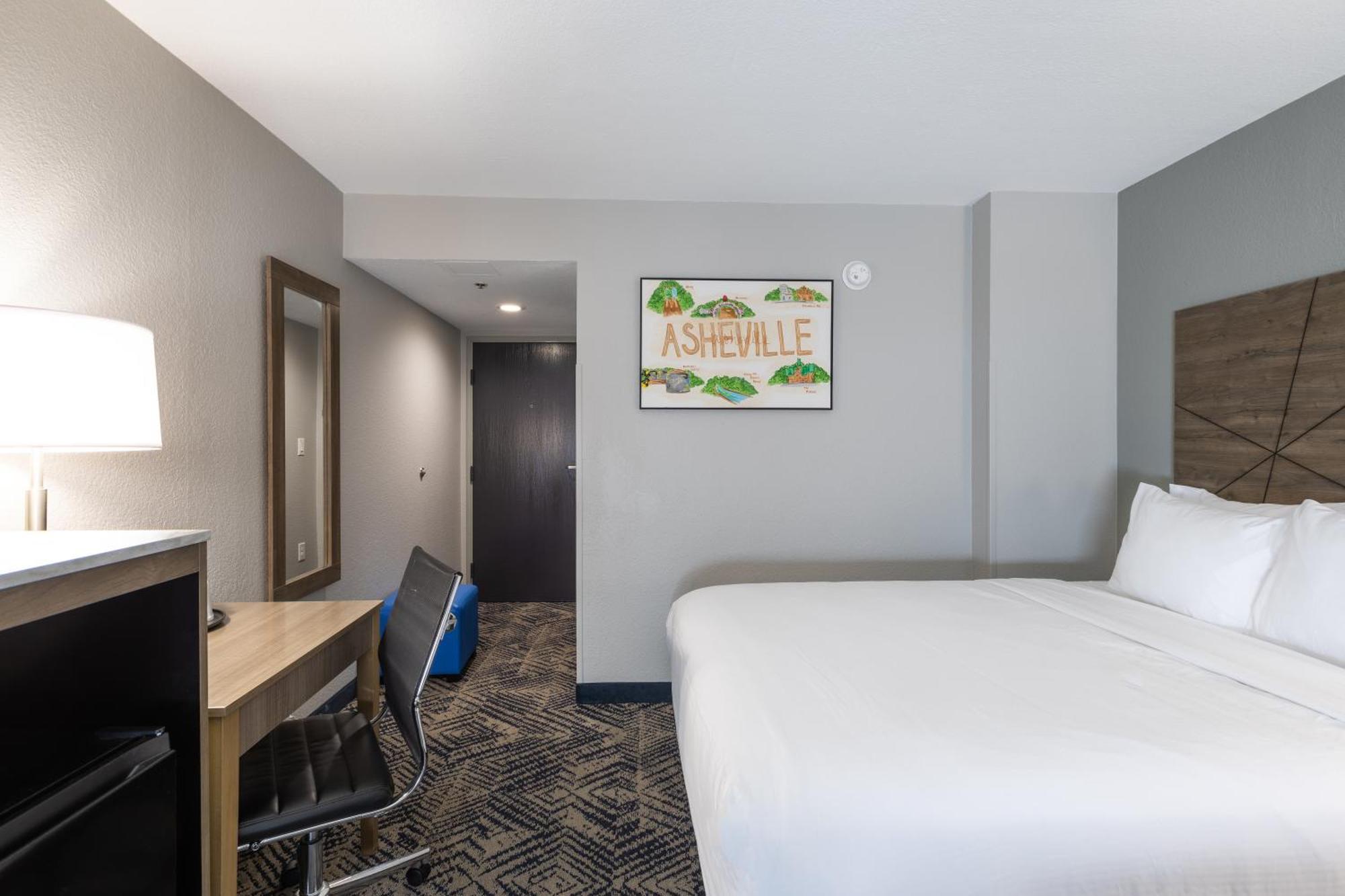 Rodeway Inn & Suites Near Outlet Mall - Asheville Exterior photo