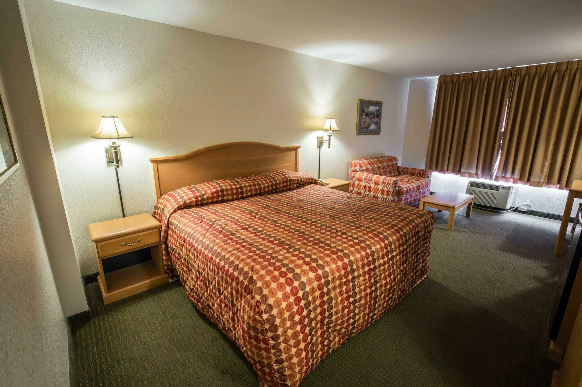 Rodeway Inn & Suites Near Outlet Mall - Asheville Exterior photo